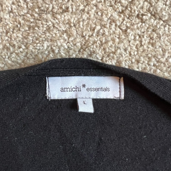 AMICHI essentials short black cardigan size L - Picture 3 of 4